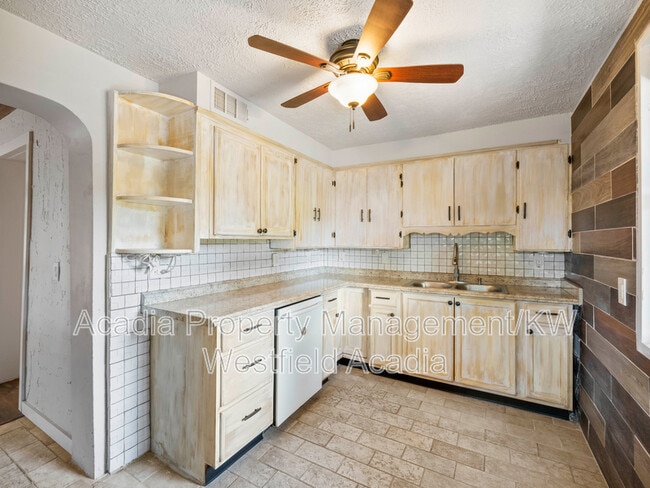 Building Photo - 4092 Orchard Dr