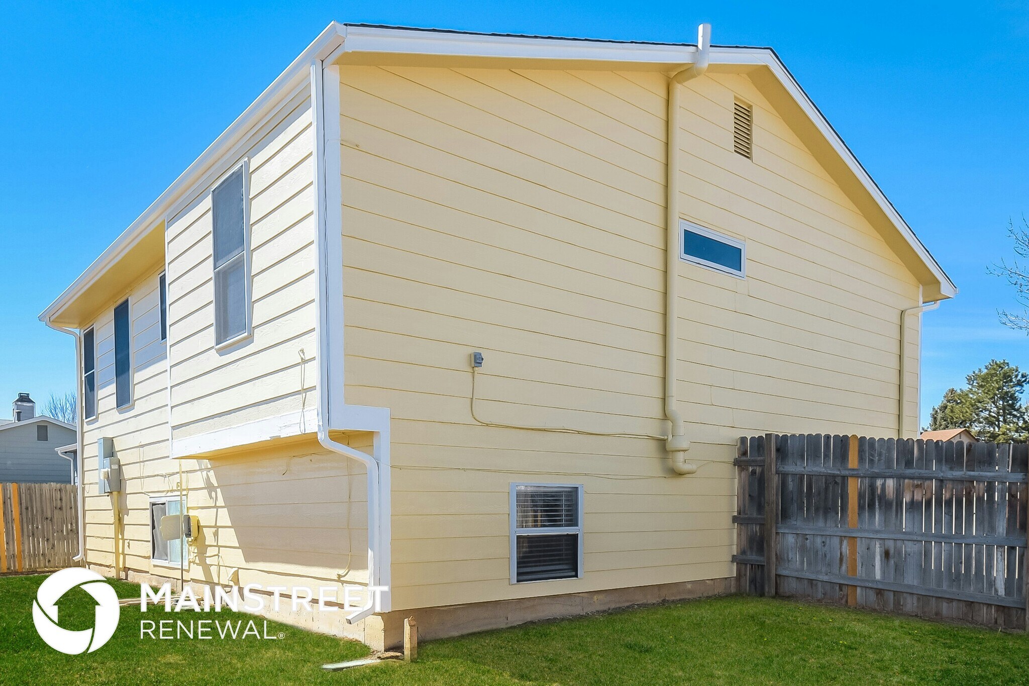 Building Photo - 4214 S Halifax Way