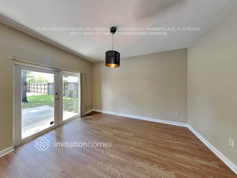 Building Photo - 13524 SW 124th Avenue Rd
