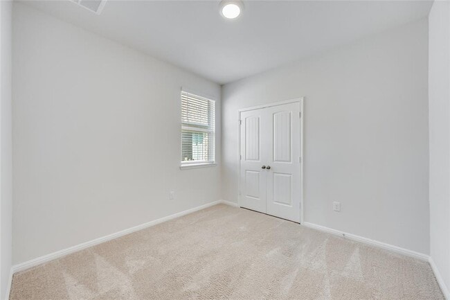 Building Photo - 133 Finley Rae Dr