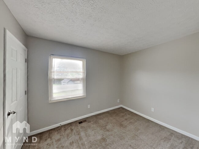 Building Photo - 6576 Canby Pl