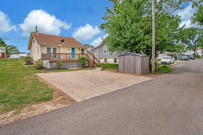 Building Photo - 3816 Chesapeake Beach Rd