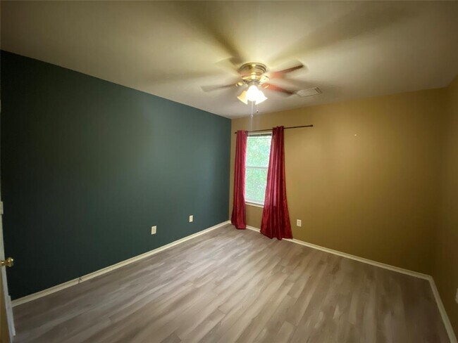 Building Photo - 38 Musgrove Pl