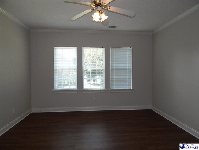 Building Photo - 2109 Elderberry Dr