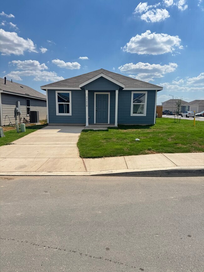 Building Photo - 11510 Field Briar