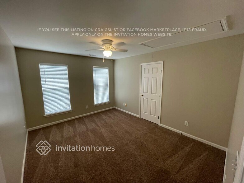 Building Photo - 578 Lansfaire Ave NW