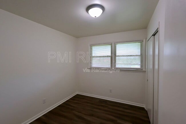 Building Photo - 1806 Powhatan St