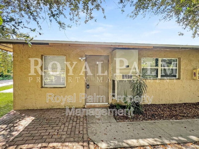 Building Photo - 13037 First Street- 2