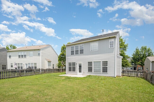 Building Photo - 10901 Claude Freeman Dr