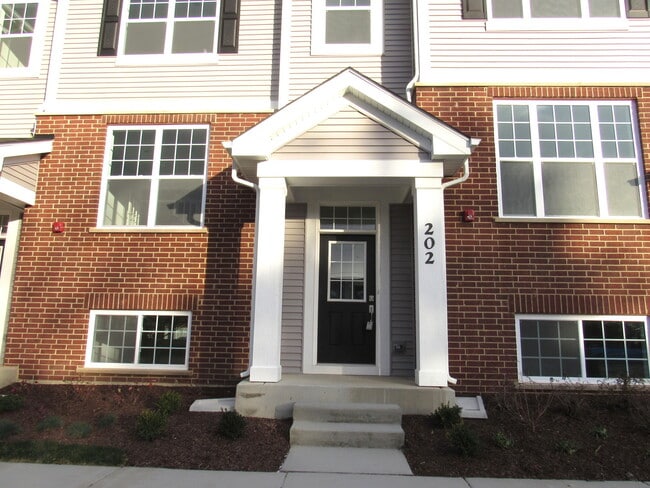 Primary Photo - 202 Timberleaf Cir