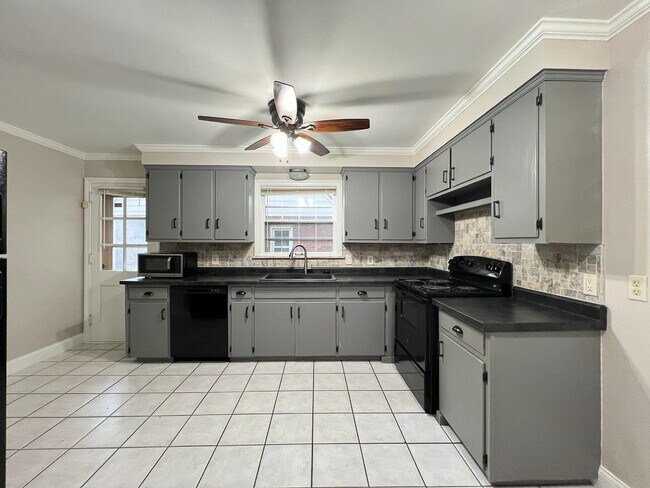 Building Photo - 94 Jennette Dr