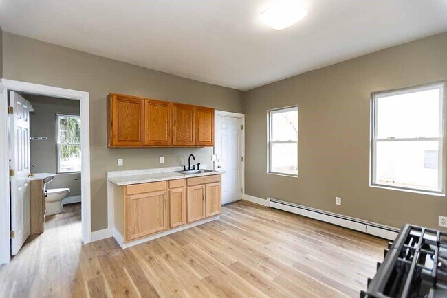 Building Photo - 11 Kelly St