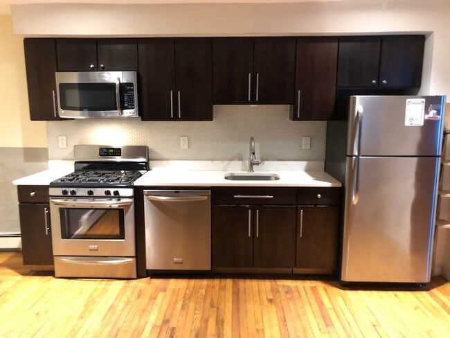 Building Photo - 55 Van Reipen Ave