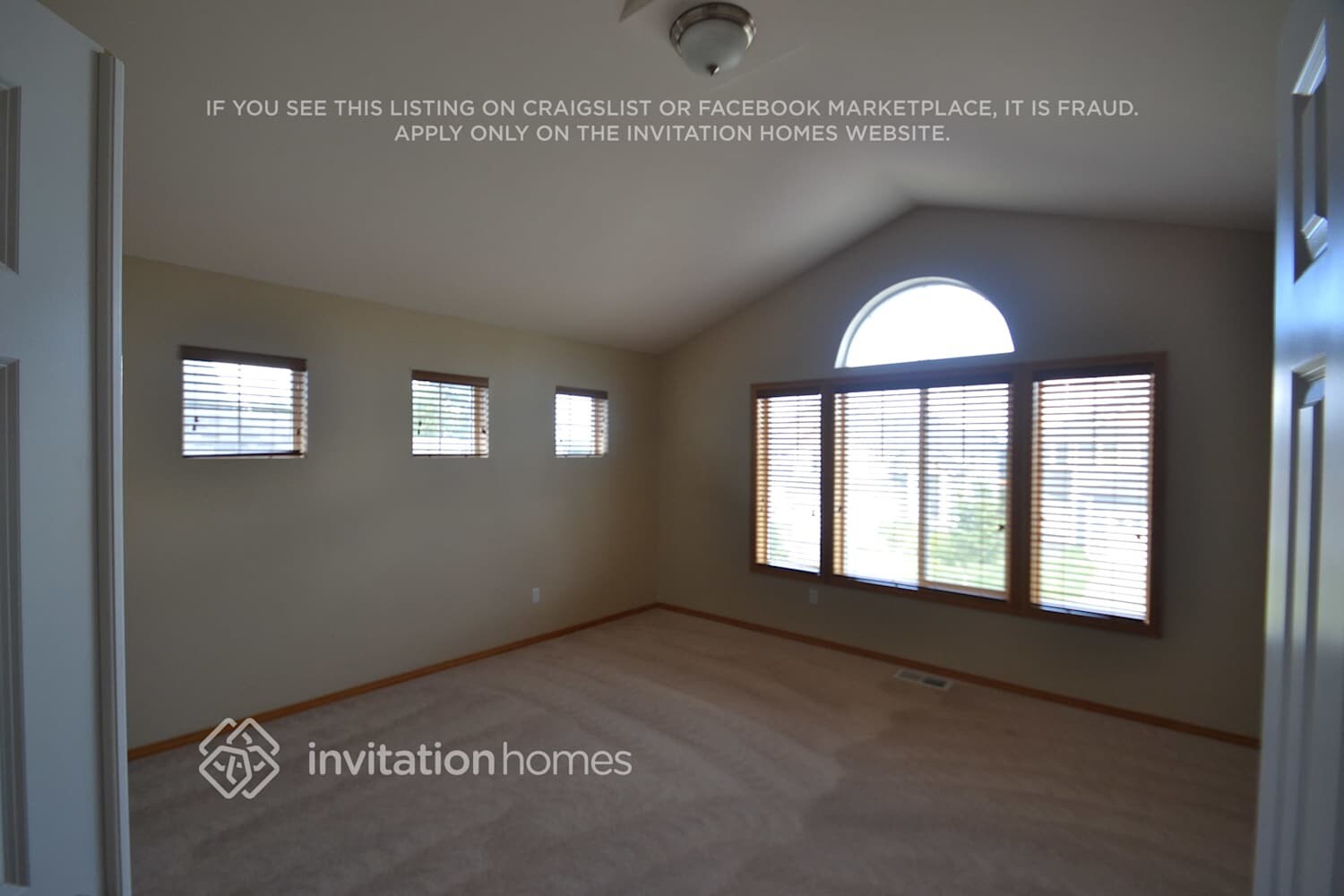 Building Photo - 34229 13th Ct SW