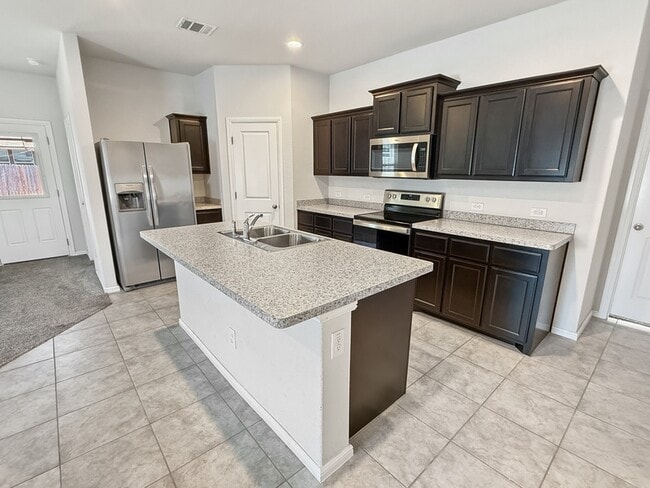 Building Photo - 908 Whisper Spgs Ct