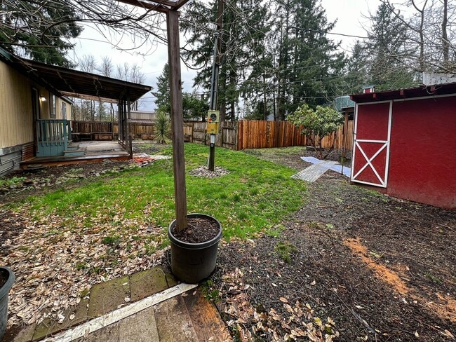 Building Photo - 8822 Holmquist Rd SE