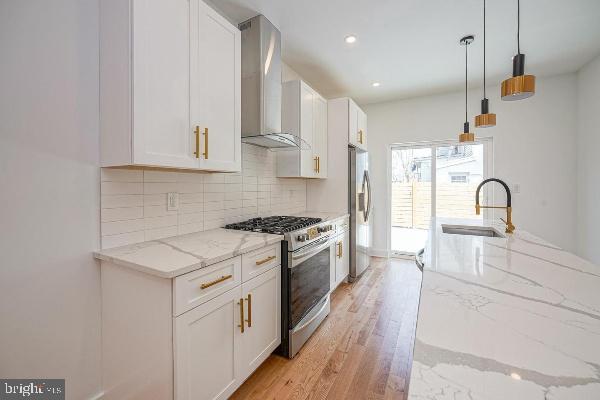 Building Photo - 1323 S 22nd St