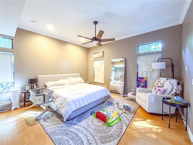 Building Photo - 5339 NW 9th Ln