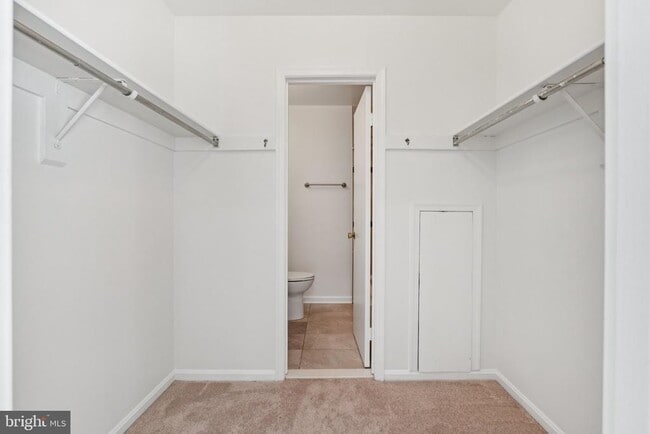 Building Photo - 3881 Persimmon Cir