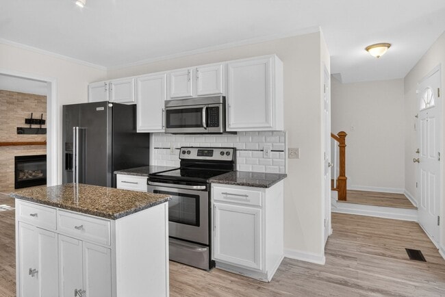 Building Photo - 4921 Windproof Way