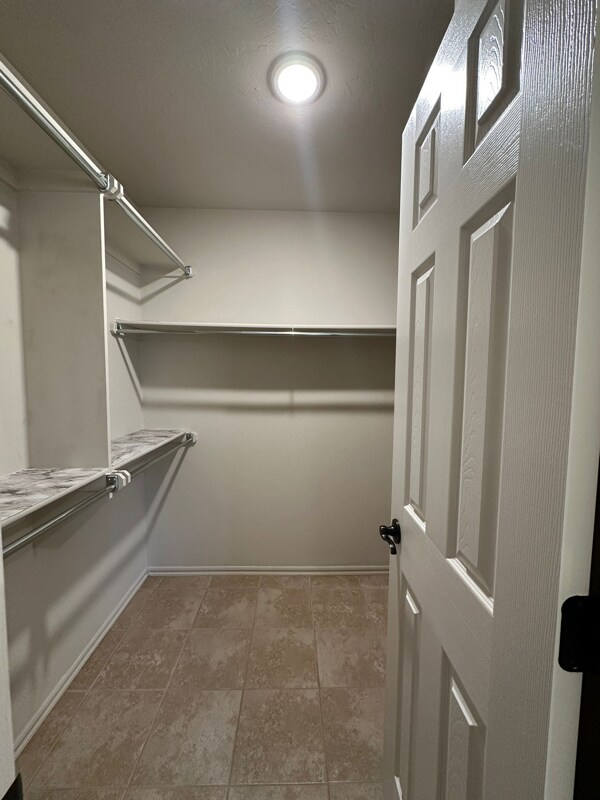 Building Photo - 705 Bobcat Trl