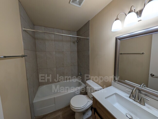 Building Photo - 1814 S 108th E Ave