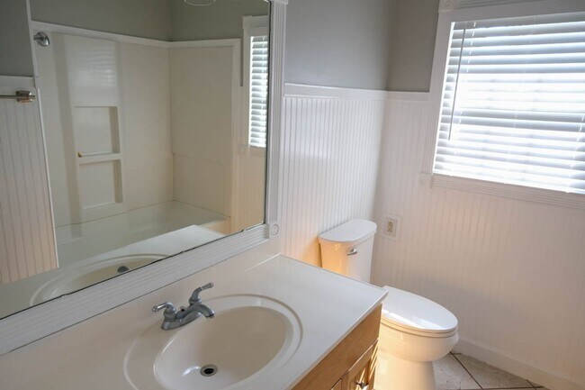 Building Photo - 22 Cahu Dr