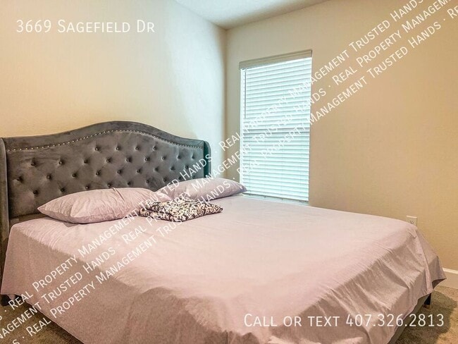 Building Photo - 3669 Sagefield Dr