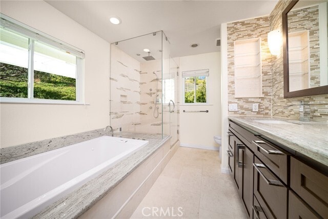 Building Photo - 5500 Vía Dianza