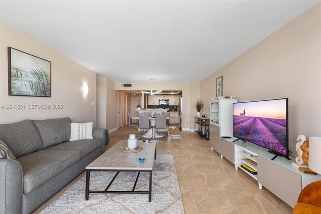 Building Photo - 18061 Biscayne Blvd