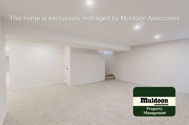 Building Photo - Completely remodeled ranch in the heart of Rockrimmon