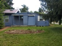 Building Photo - 2bd 1bth Basement Unit