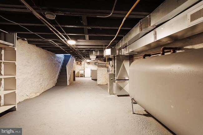 Building Photo - 2646 Edmondson Ave