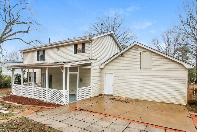 Building Photo - 3904 Loring Ln