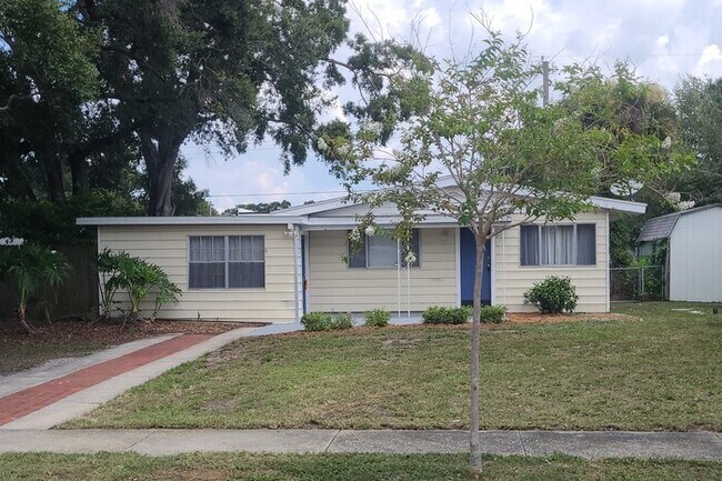 Primary Photo - 3-Bed, 1-Bath, South Tampa Home