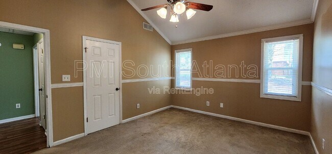 Building Photo - 200 Eli Run