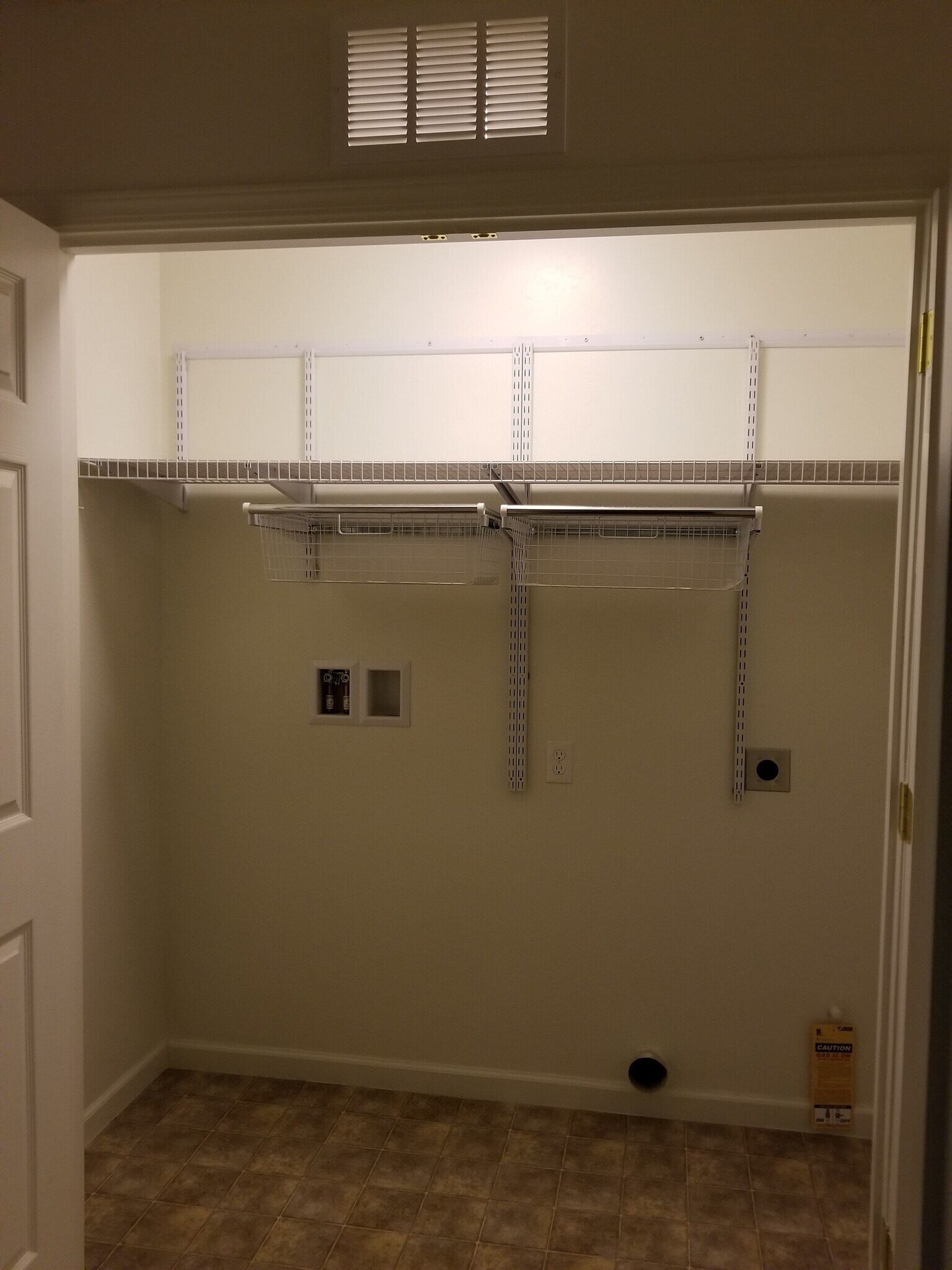 Laundry Closet - 2756 Chardonnay Ln