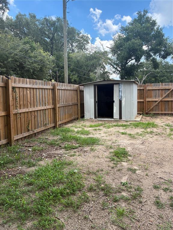 Building Photo - 3830 Valley Tree Dr