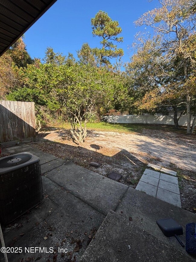 Building Photo - 177 Palmer St