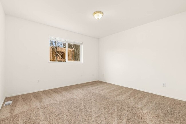 Building Photo - 3225 156th St SW