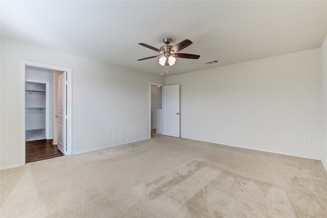 Building Photo - 5027 Brewcastle Ln