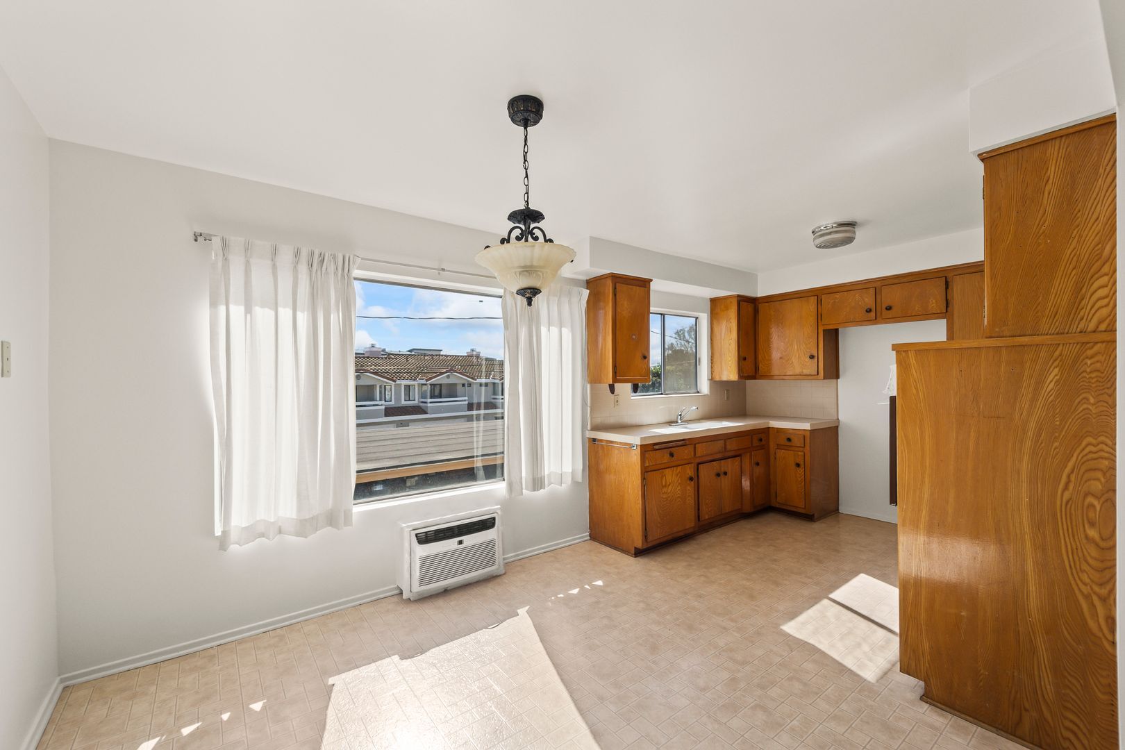 Building Photo - 9628 Lower Azusa Rd