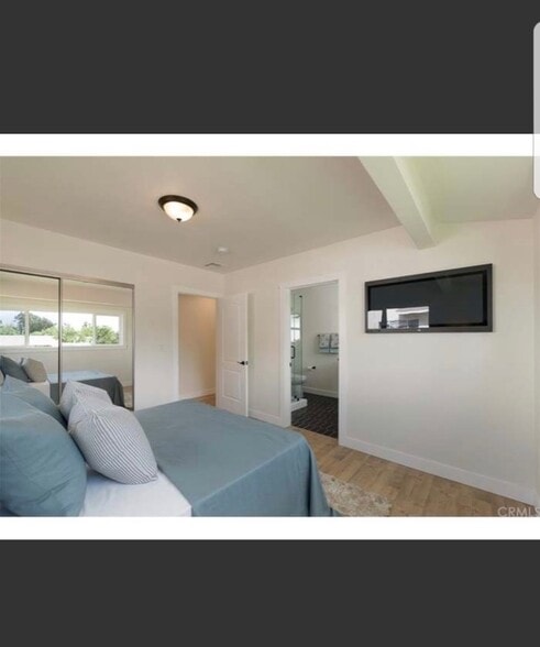 Building Photo - 12521 Wixom St