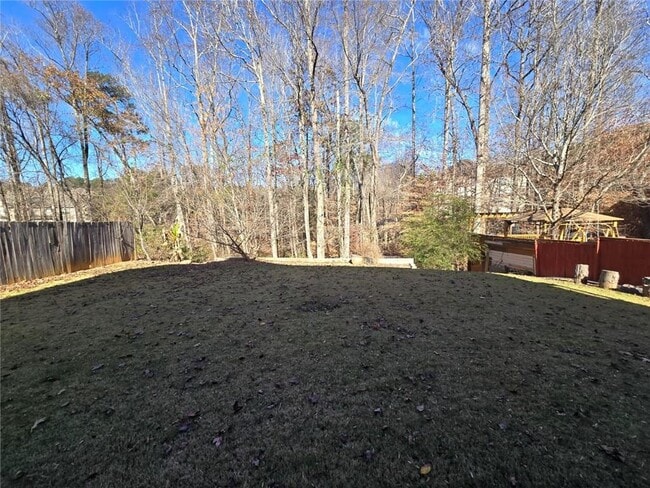 Building Photo - 3845 Dalwood Dr