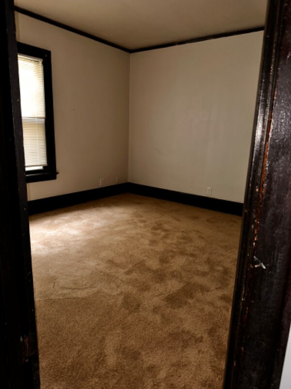 Building Photo - 2602 N 41st St