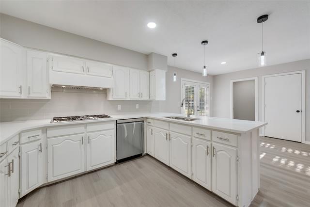 Building Photo - 4923 Haywood Pkwy