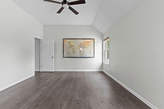 Building Photo - 13213 Villa Park Dr