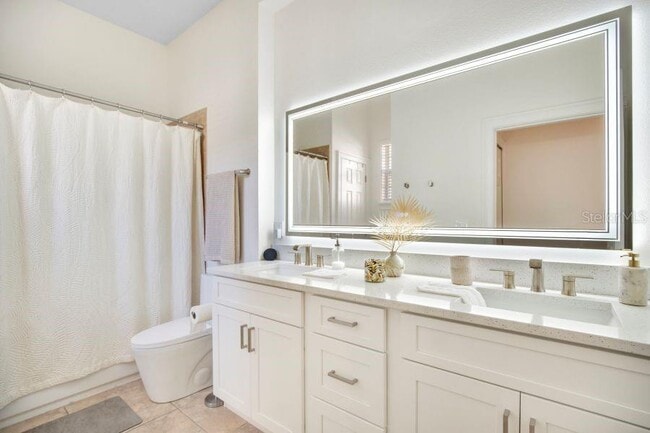 Building Photo - 1550 Lake Baldwin Ln