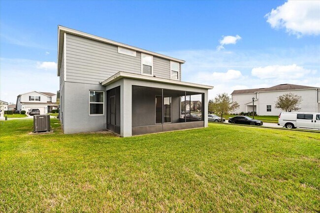 Building Photo - 5192 Chickadee St