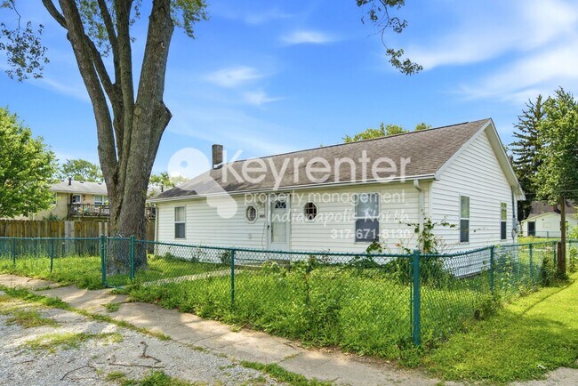 Building Photo - Cozy 3BR/2BA Home with Deck & Yard – Great Greenfield Location